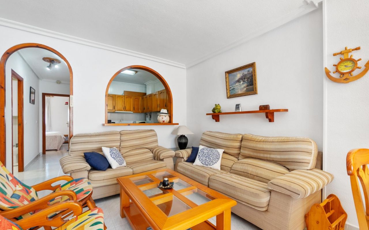 Apartamento - Reventa - Torrevieja - 4-AP-347