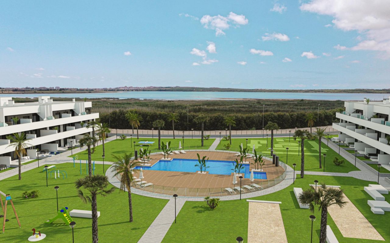 Apartment - New Build - Guardamar del Segura - R-81045