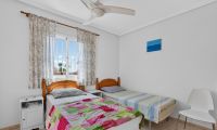Bruktbolig - Del av firemannsbolig - Orihuela Costa - Zeniamar