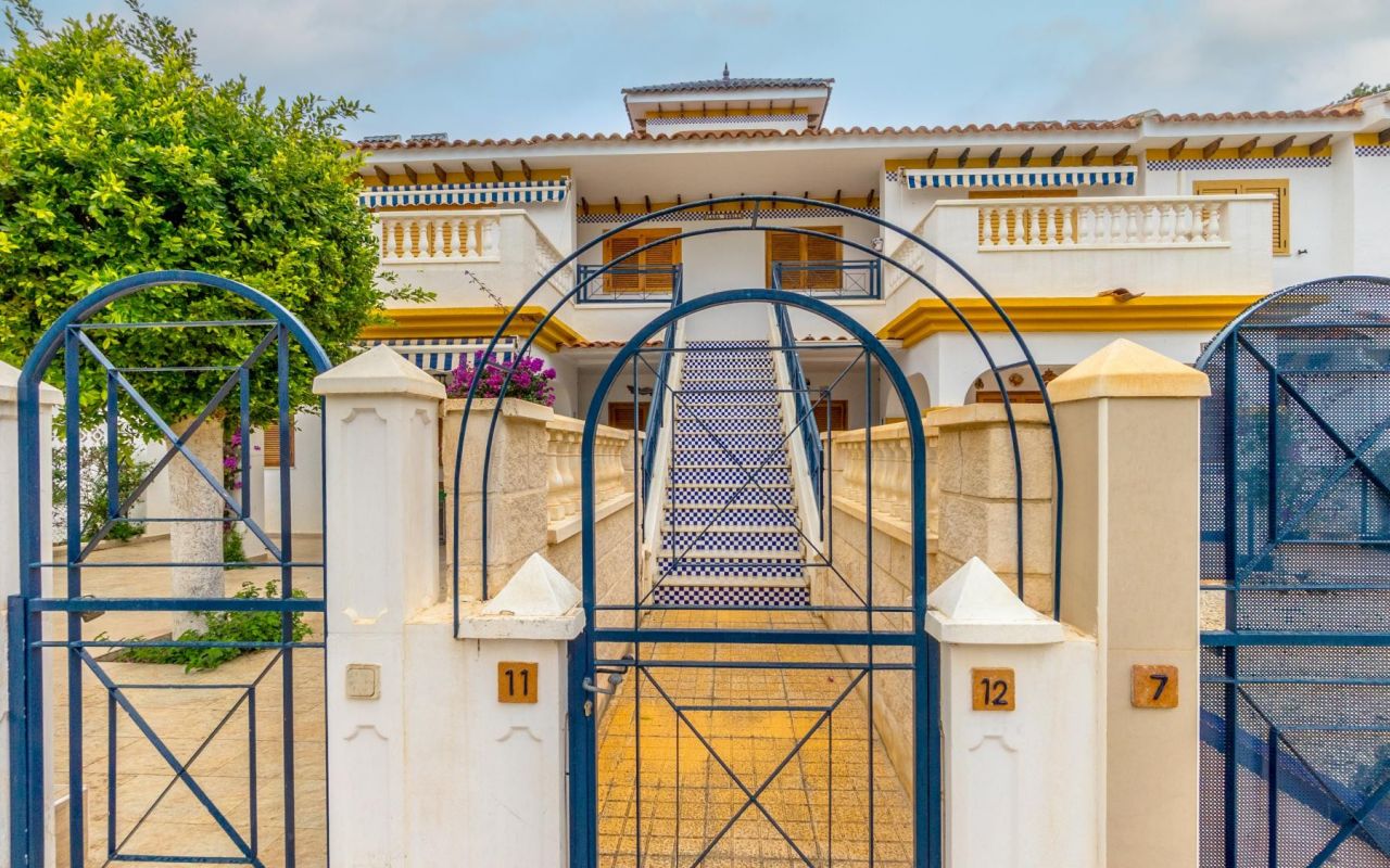 Bungalow à l'étage - Vente - Pilar de la Horadada - 4-B-Z1010