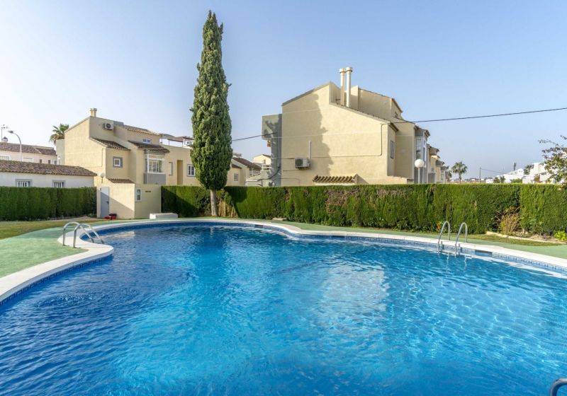 Bungalow à l'étage - Vente - Torrevieja - Torre del Moro