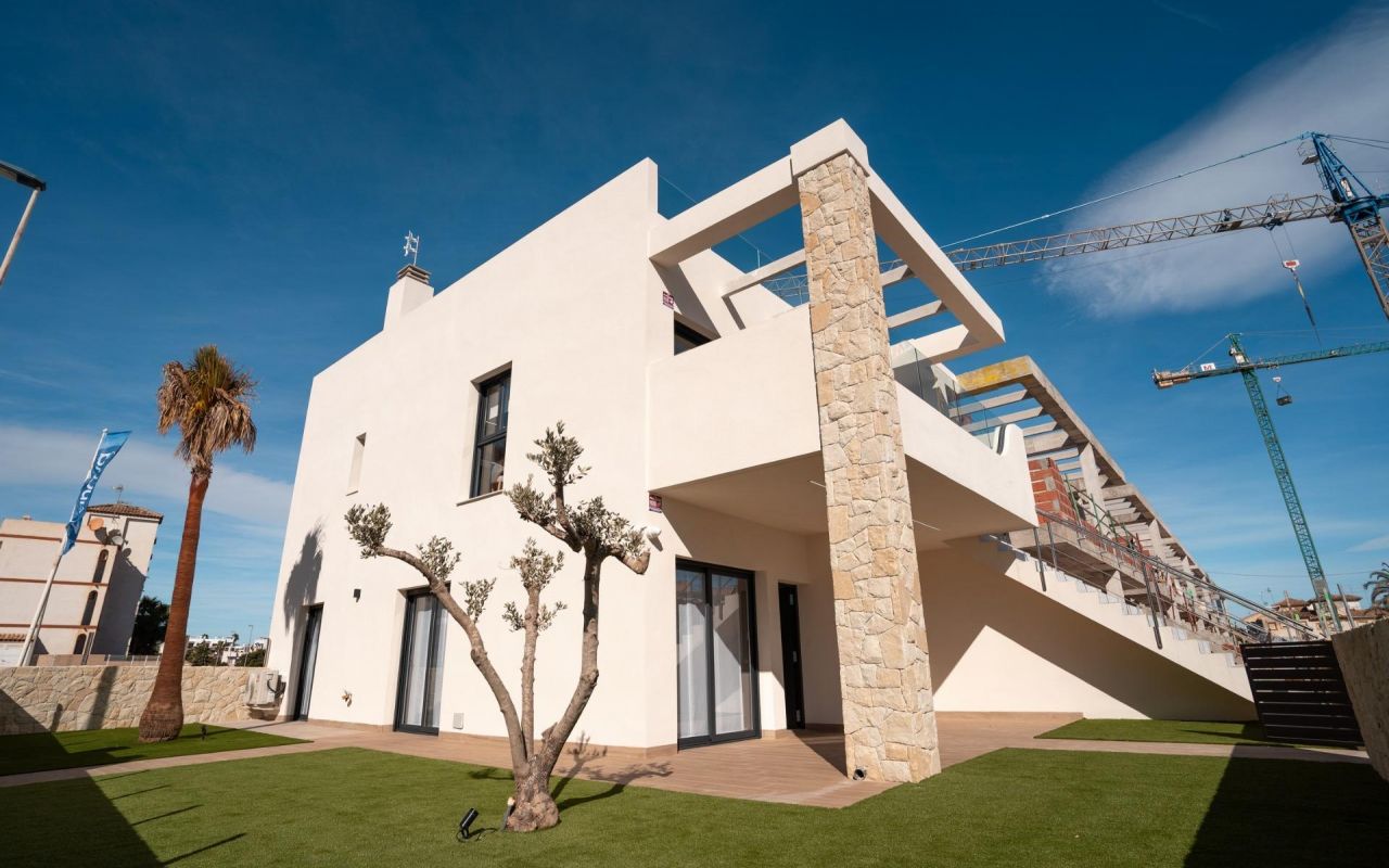 Bungalow - New Build - Pilar de la Horadada - R-85848