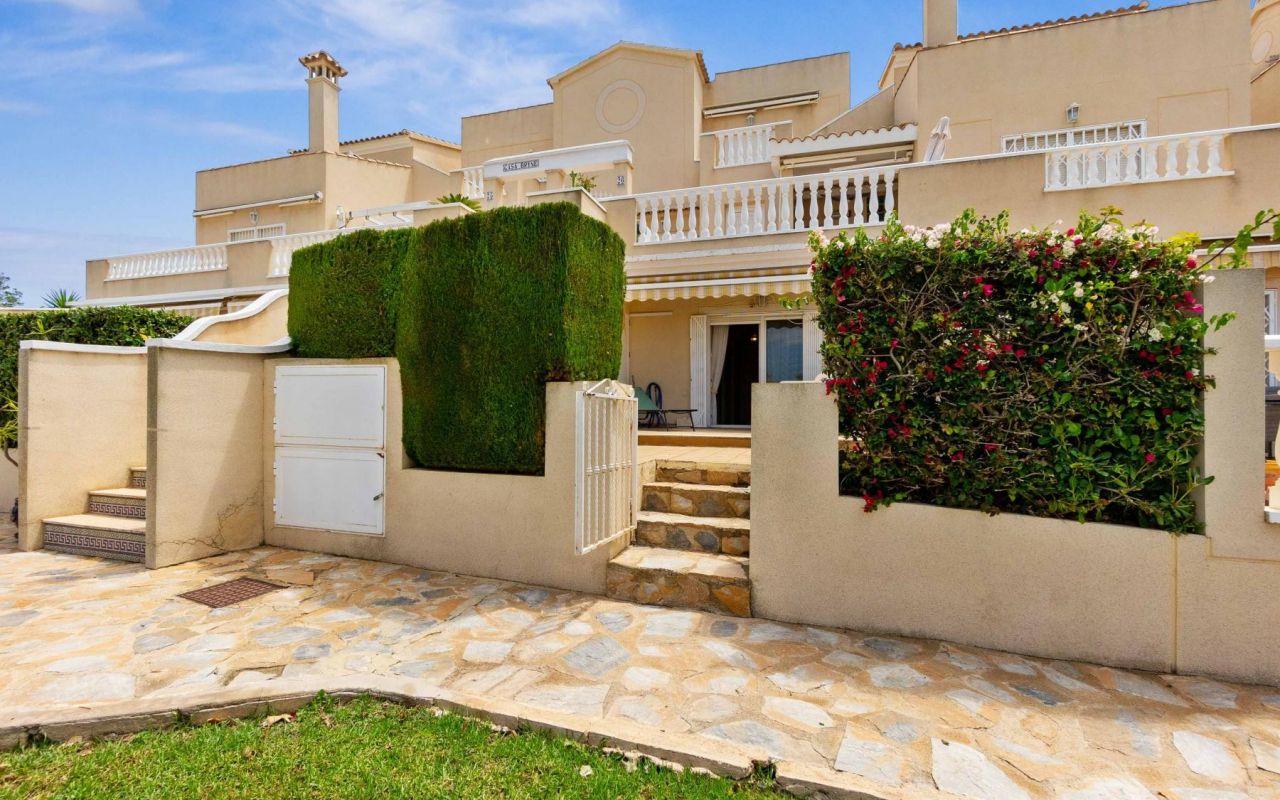 Bungalow Planta Baja - Reventa - Orihuela Costa - 4-B-Z913
