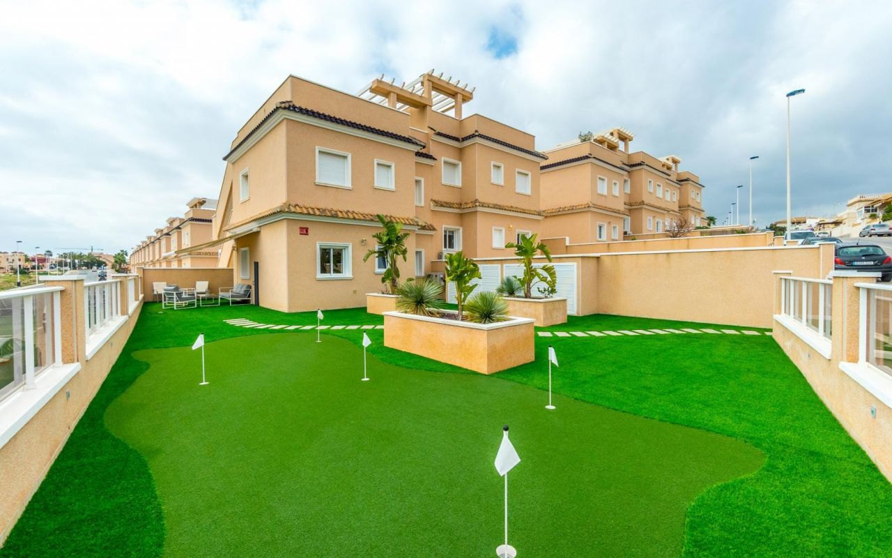 Bungalow Planta Baja - Reventa - Torrevieja - 4-B-Z1009
