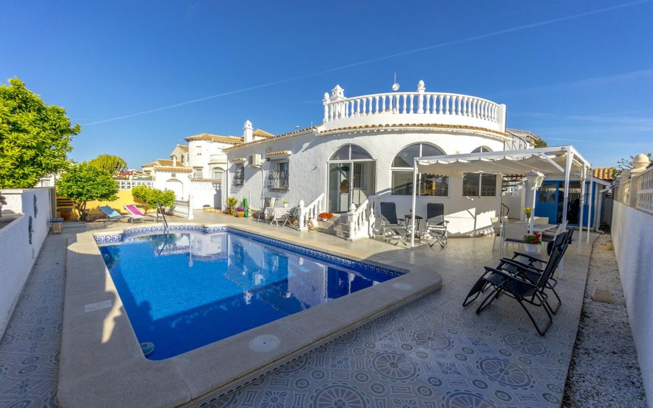 Chalet Independiente - Reventa - Orihuela Costa - 4-CH-Z481