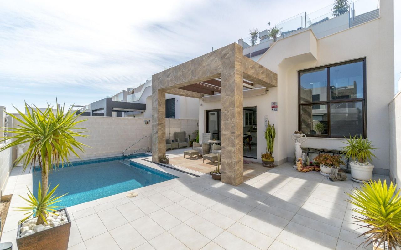 Chalet Independiente - Reventa - Rojales - 4-CH-Z454