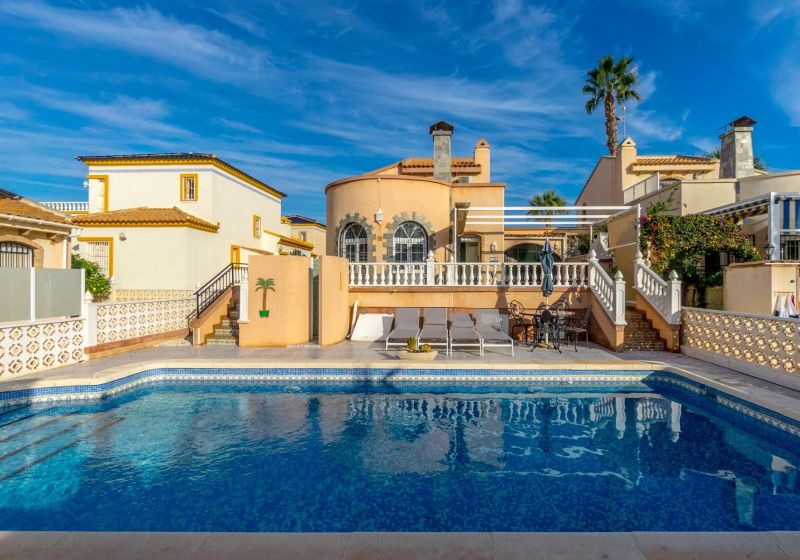 Chalet - Resale - Orihuela Costa - Playa Flamenca