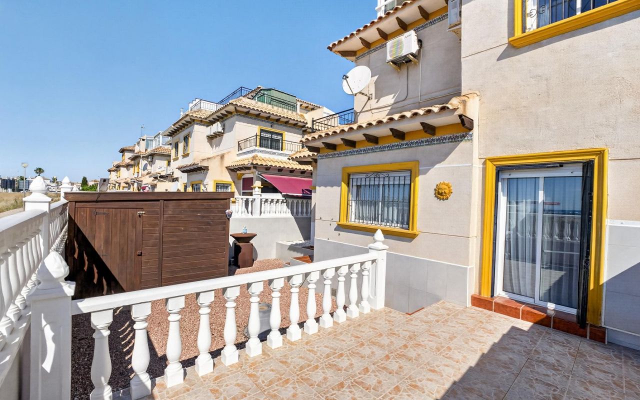 Del av firemannsbolig - Bruktbolig - Orihuela Costa - 4-B-Z1059