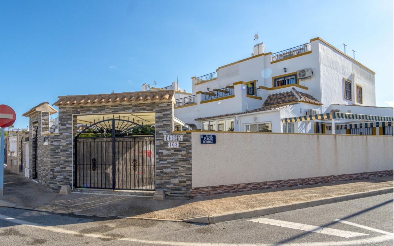 Del av firemannsbolig - Bruktbolig - Torrevieja - 4-B-Z881