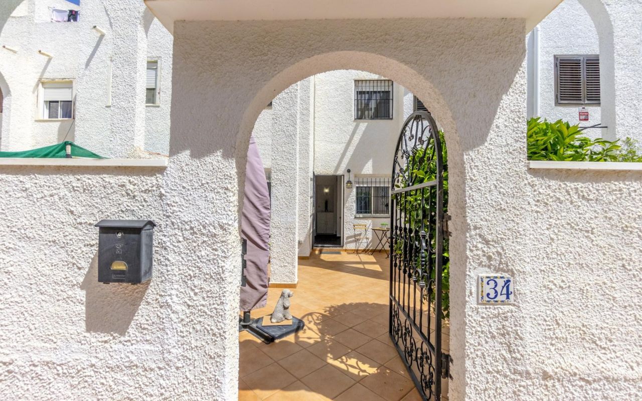 Jumelée - Vente - Torrevieja - 4-B-Z907