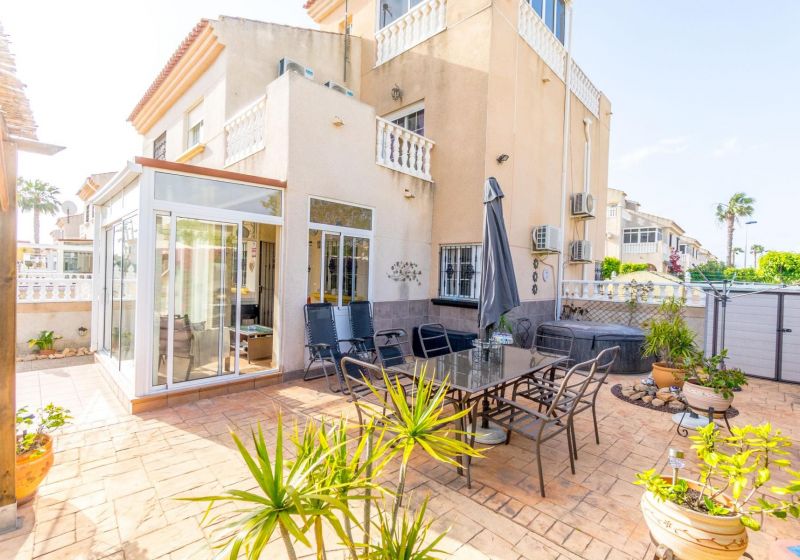 Quad /Cuatro - Reventa - Torrevieja - Torretas