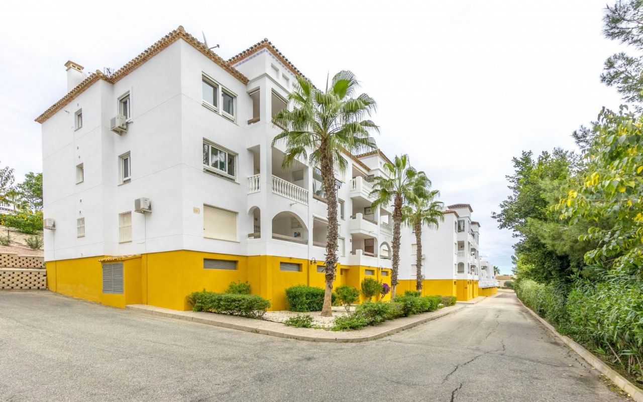 Resale - Apartment - Orihuela Costa - Los Dolses, Villamartín