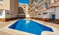 Resale - Apartment - Torrevieja - Playa del cura