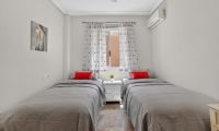 Resale - Apartment - Torrevieja - Torrelamata