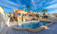 Resale - Chalet - Orihuela Costa - Playa Flamenca