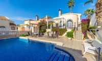 Resale - Chalet - Orihuela Costa - Playa Flamenca