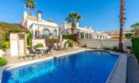 Resale - Chalet - Orihuela Costa - Playa Flamenca