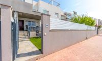 Resale - Ground floor - Torrevieja - Aguas Nuevas 