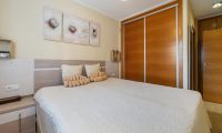 Resale - Ground floor - Torrevieja - Punta Prima