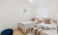 Resale - Upper floor - Orihuela Costa - Zeniamar