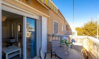 Resale - Upper floor - Torrevieja - Pueblo Centro