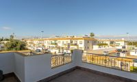 Reventa - Quad /Cuatro - Torrevieja - Doña Inés/Carrefour/Jardín del Mar  