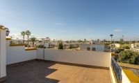 Reventa - Quad /Cuatro - Torrevieja - Doña Inés/Carrefour/Jardín del Mar  