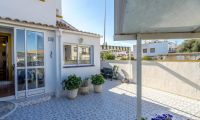 Reventa - Quad /Cuatro - Torrevieja - Doña Inés/Carrefour/Jardín del Mar  