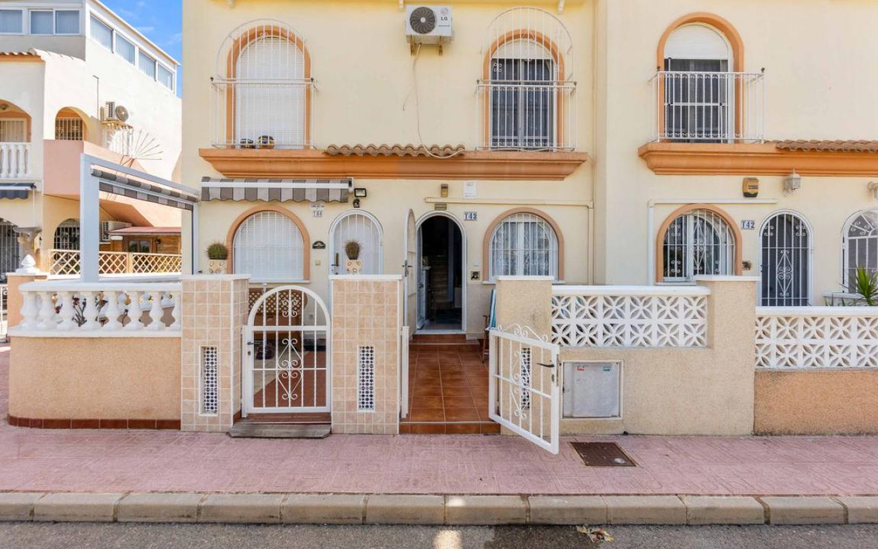 Townhouse - Resale - Orihuela Costa - 4-B-Z911