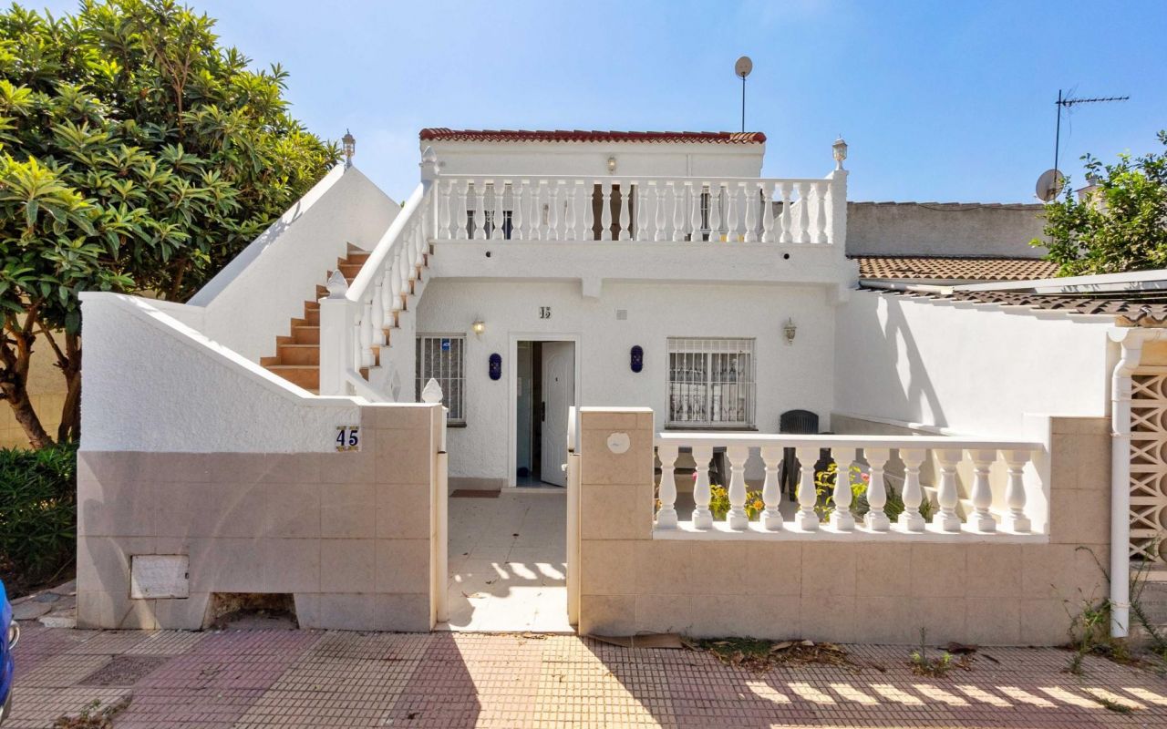 Townhouse - Resale - Torrevieja - 4-B-Z928
