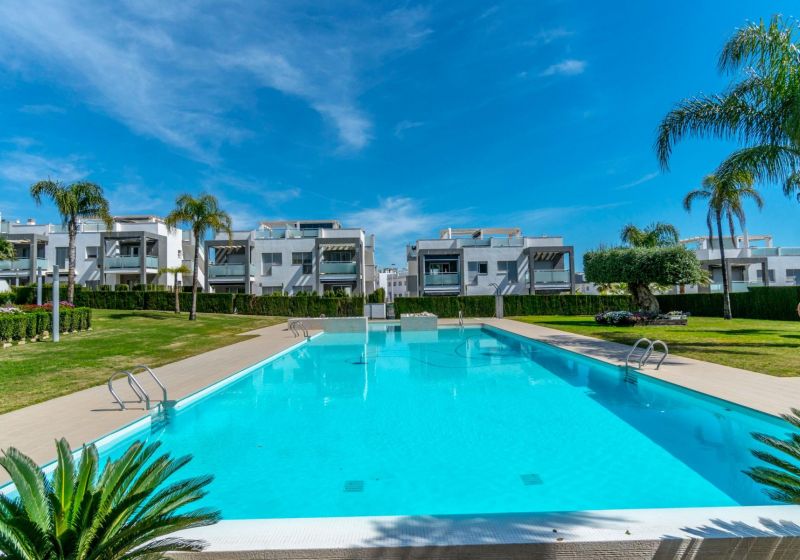 Upper floor - Resale - Torrevieja - La Ciñuela