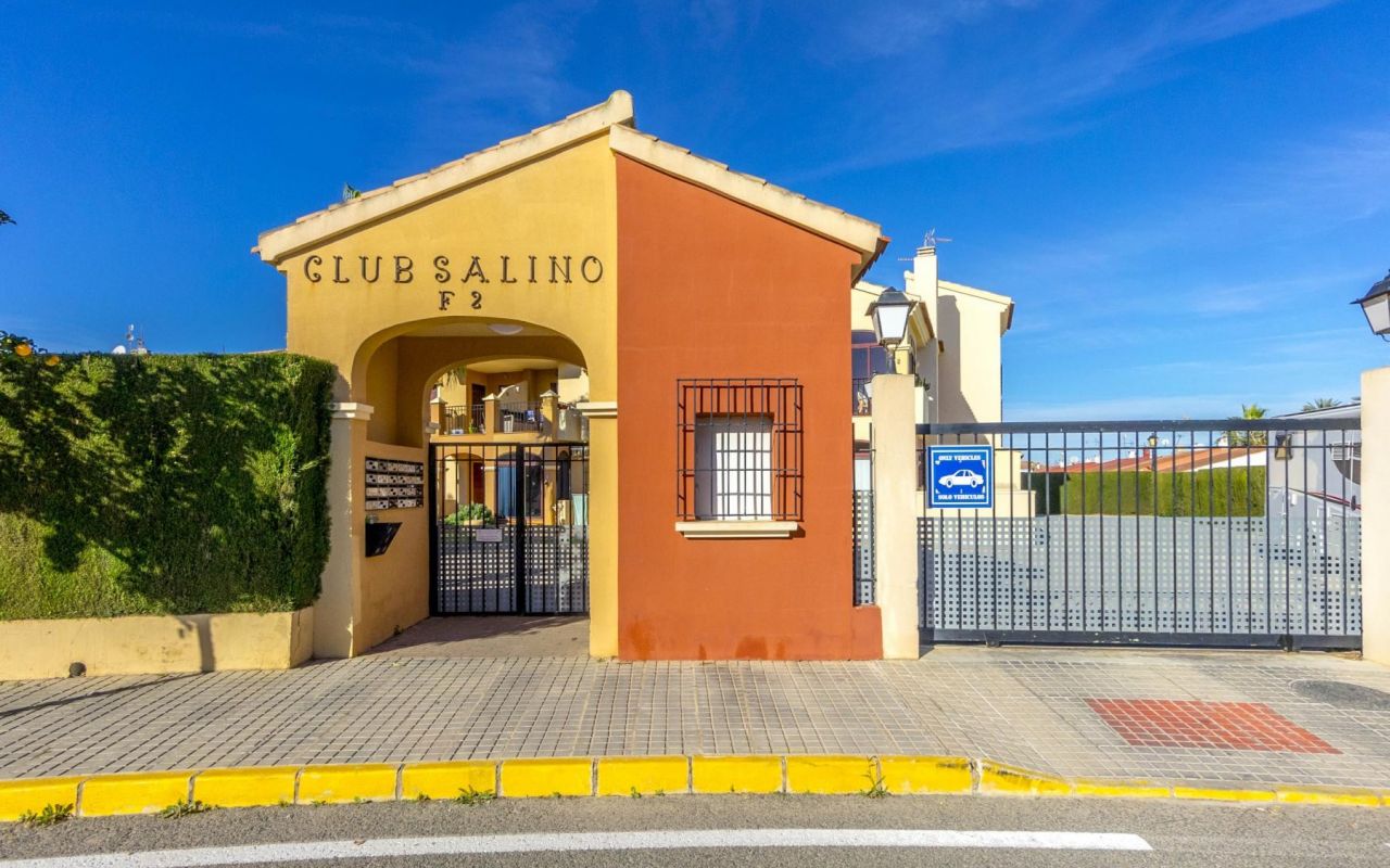 Vente - Bungalow à l'étage - Torrevieja - Baños de Europa /Club Salino