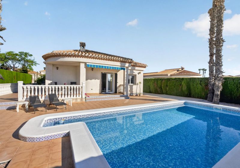 Villa - Bruktbolig - Orihuela - Playa Flamenca