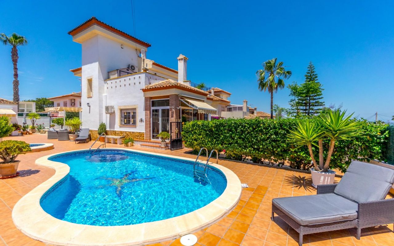 Villa - Bruktbolig - San Miguel de Salinas - 4-CH-Z513