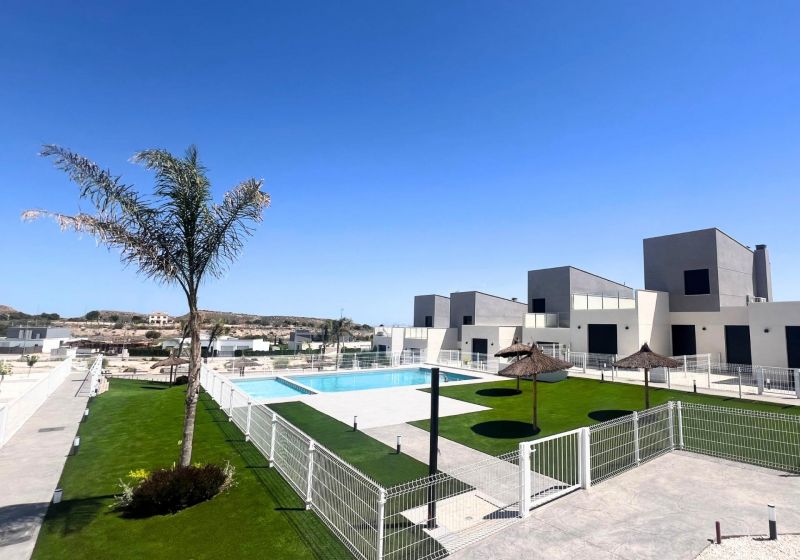 Villa - New Build - BAÑOS Y MENDIGO - Altaona golf and country village