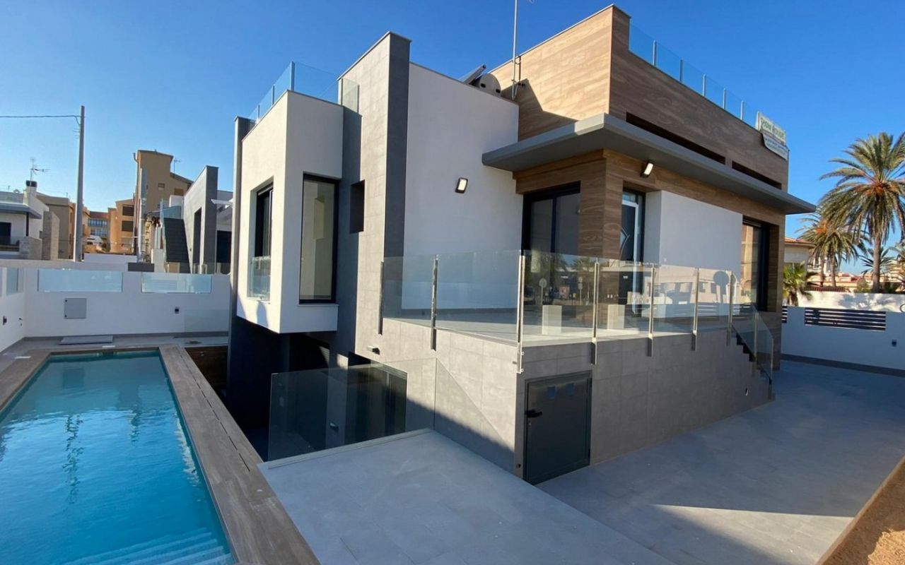 Villa - New Build - Torrevieja - R-72353