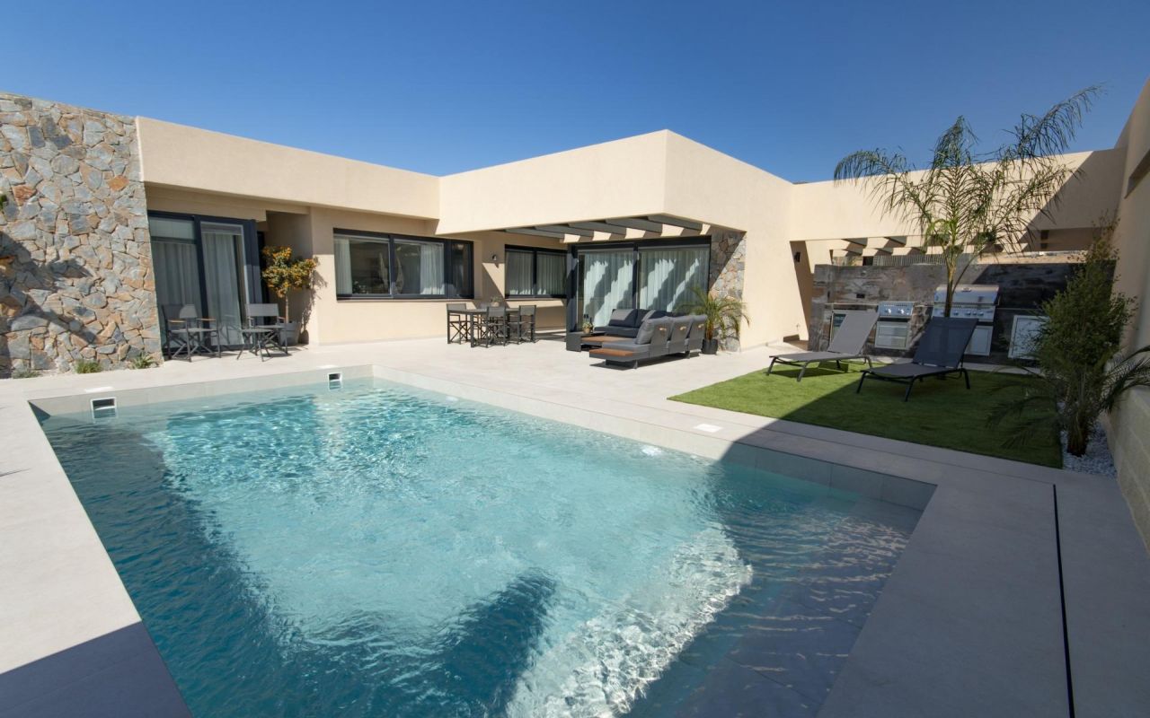 Ville  -  Nouvelle construction - BAÑOS Y MENDIGO - R-44529