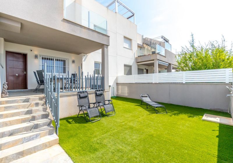 Bungalow Planta Baja - Reventa - Torrevieja - Aguas Nuevas 